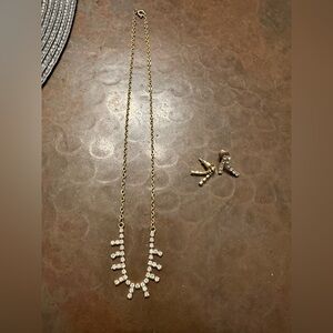 Elegant Gold and Rhinestone Necklace and Earring Set